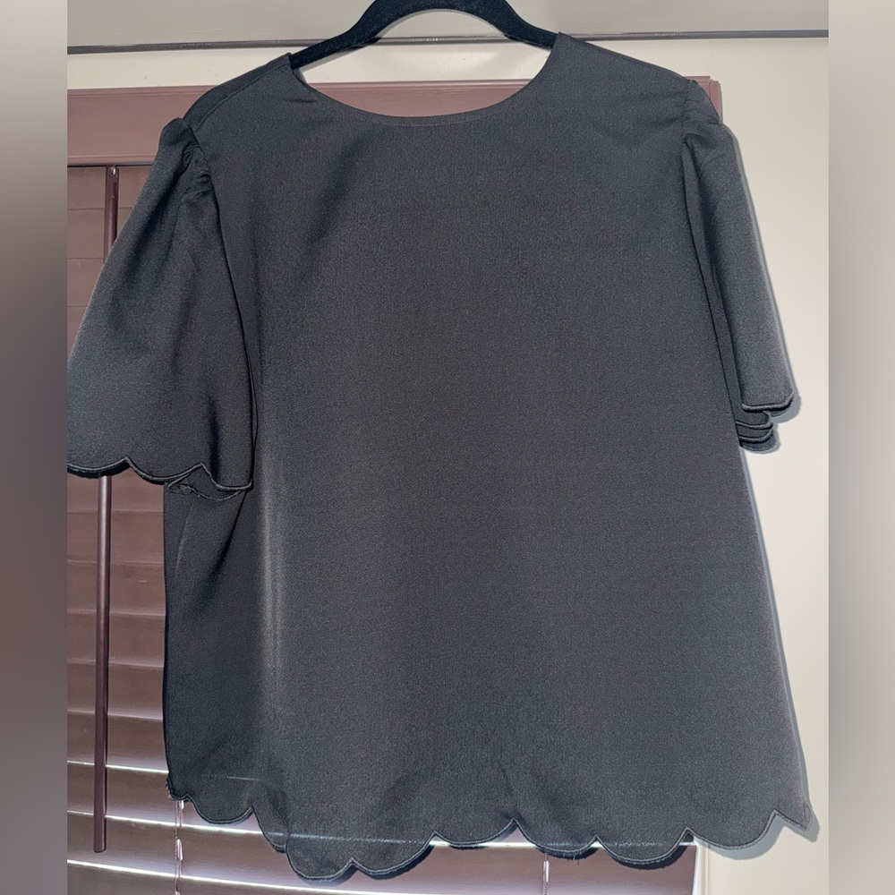 Express Black Scalloped Sleeve Blouse